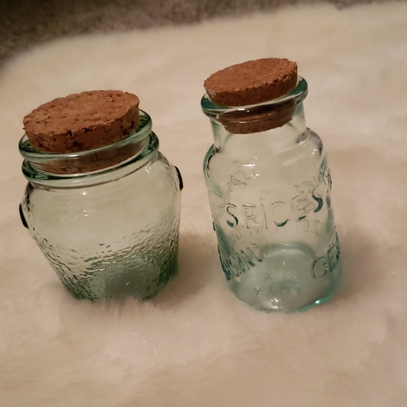 Sale 🎈Antique Spice Bottles! Matching set!